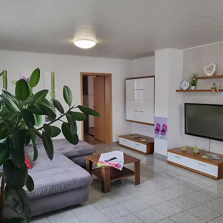 Ferienwohnung Schardt Annweiler am Trifels Exterior foto
